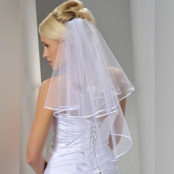 Comb veil - Picture 1 of 5